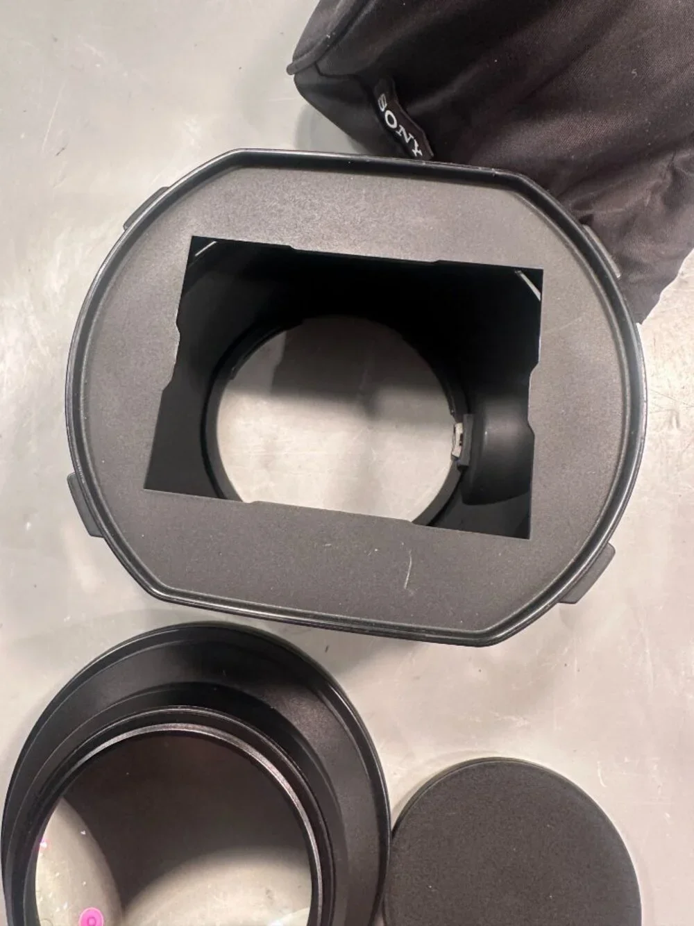 Sony VCL-HG0758 Wide Conversion Lens Fisheye X0.7 Lens Hood Pouch